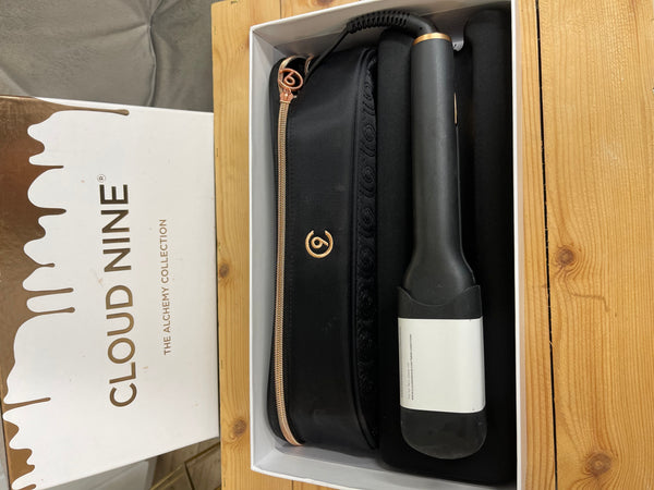 Cloud Nine Wide Iron Gift Set